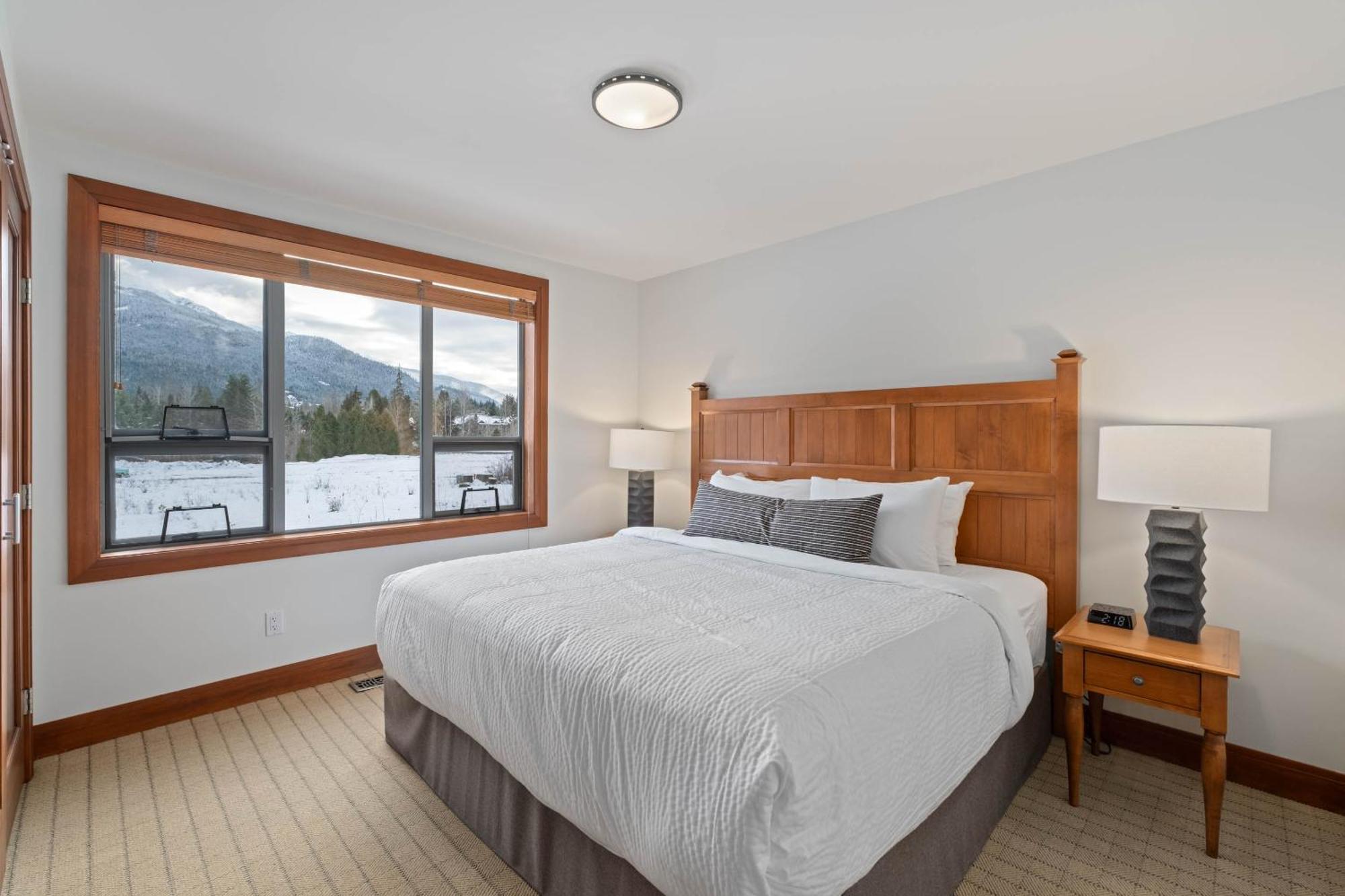 Montebello By Whistler Premier Exterior photo
